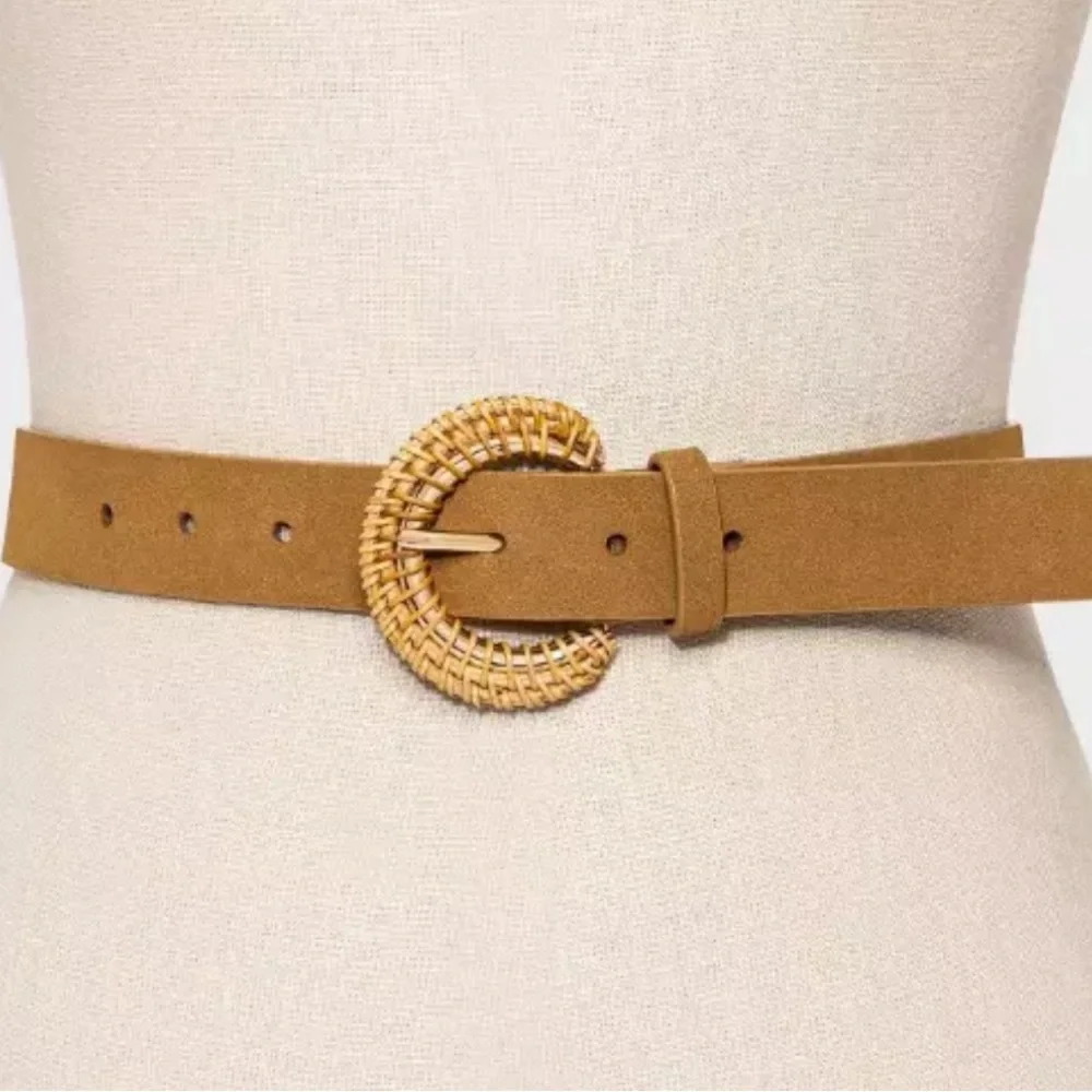 Rattan gold suede 2x belt size 18